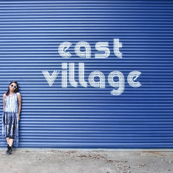 BLUE & WHITE TIE DYE TOP + LONG FRINGE - Picture 4 of 4